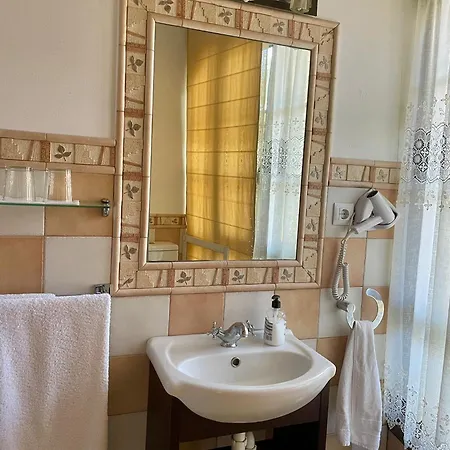 Guest house Angelica 3*